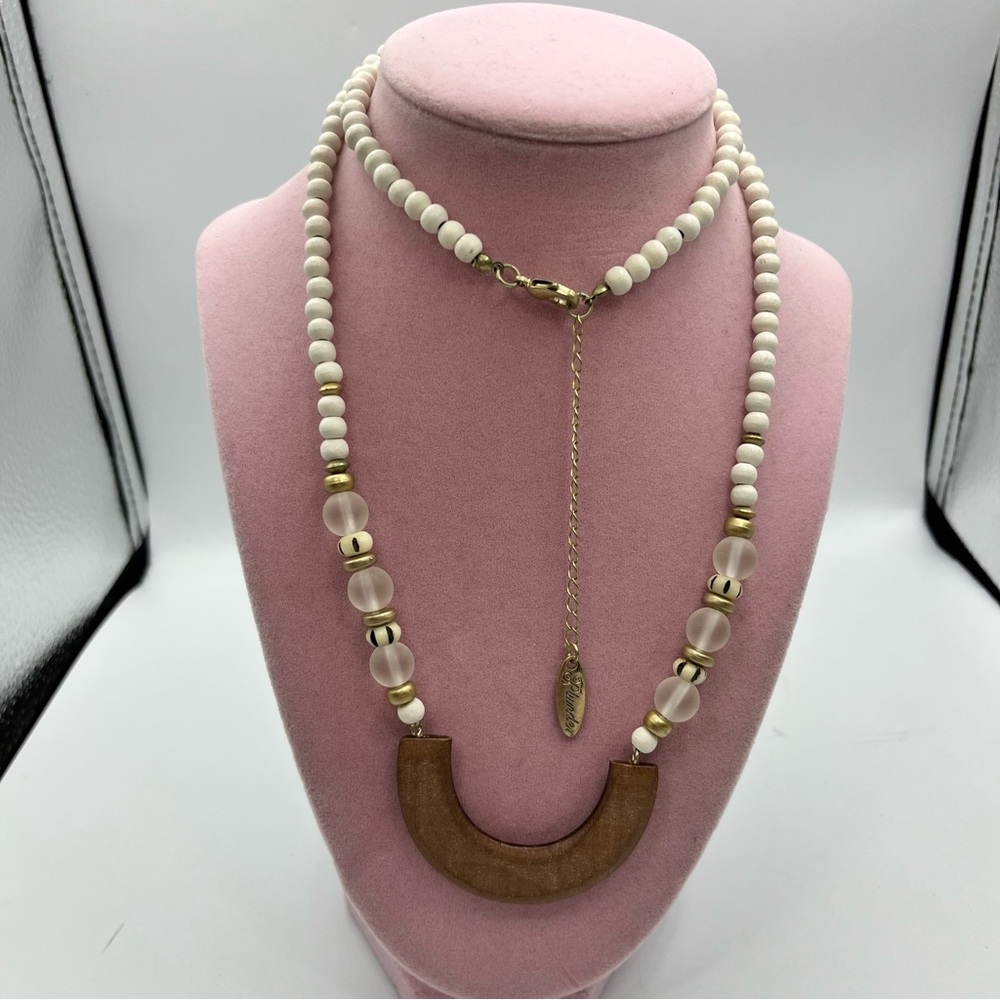 Plunder White and Gold Beaded Necklace with Wooden Pendant